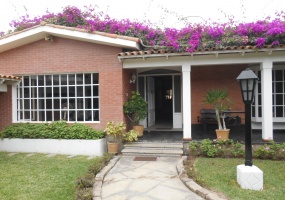 Parque Cocoteros, Chorrillos, Chorrillos, 4 Habitaciones Habitaciones,3 BathroomsBathrooms,Casa,Venta,Parque Cocoteros,C-1081