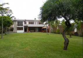 1 Alameda La Encantada, Chorrillos, 3 Habitaciones Habitaciones,2 BathroomsBathrooms,Casa,Alquiler,Alameda La Encantada,C-1105
