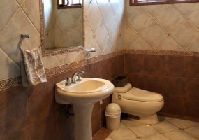 1 Alameda La Encantada, Chorrillos, 3 Habitaciones Habitaciones,2 BathroomsBathrooms,Casa,Alquiler,Alameda La Encantada,C-1105