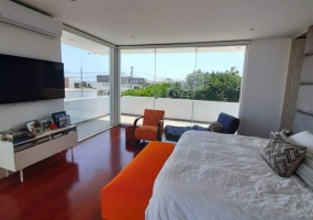 alameda poeta de la rivera, Chorrillos, 5 Habitaciones Habitaciones,5 BathroomsBathrooms,Casa,Alquiler/Venta,alameda poeta de la rivera,C-1181