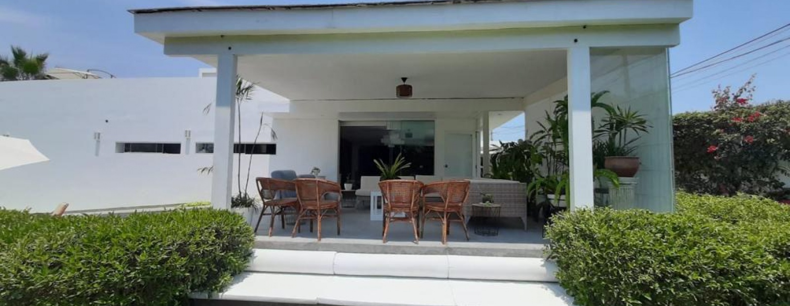 alameda poeta de la rivera, Chorrillos, 5 Habitaciones Habitaciones,5 BathroomsBathrooms,Casa,Alquiler/Venta,alameda poeta de la rivera,C-1181
