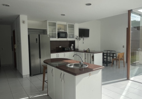 x Alameda Niña del Mar, Chorrillos, 5 Habitaciones Habitaciones,4 BathroomsBathrooms,Casa,Venta,Alameda Niña del Mar,C-1120
