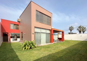 x Alameda Niña del Mar, Chorrillos, 5 Habitaciones Habitaciones,4 BathroomsBathrooms,Casa,Venta,Alameda Niña del Mar,C-1120