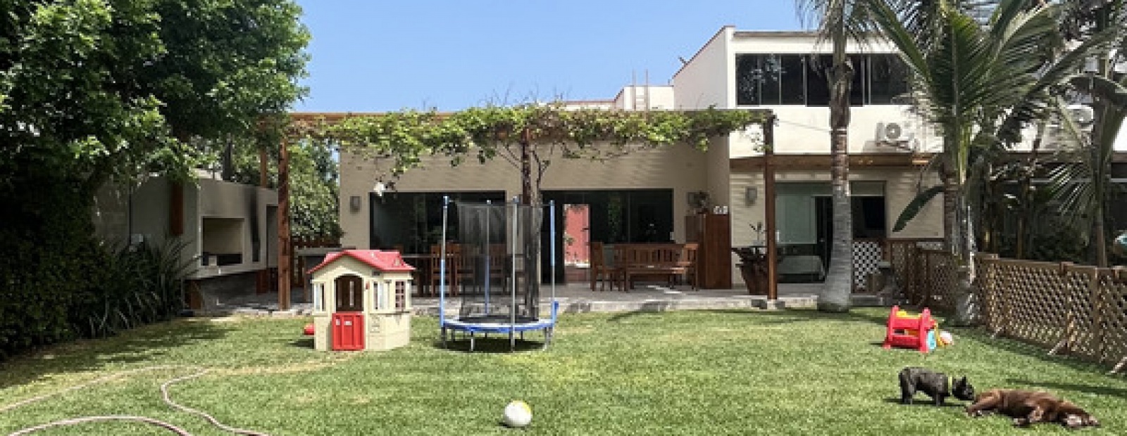 Alameda Poeta de la Rivera, Chorrillos, 5 Habitaciones Habitaciones,5 BathroomsBathrooms,Casa,Venta,Alameda Poeta de la Rivera,C-1217