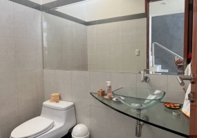 Alameda Poeta de la Rivera, Chorrillos, 5 Habitaciones Habitaciones,5 BathroomsBathrooms,Casa,Venta,Alameda Poeta de la Rivera,C-1217
