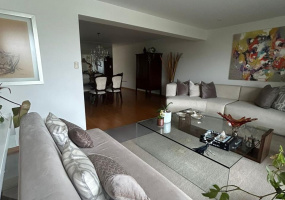 3xx Av.Reynaldo Vivanco, Surco, 4 Habitaciones Habitaciones,4 BathroomsBathrooms,Departamento,Venta,Av.Reynaldo Vivanco,D-1065