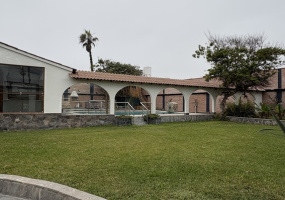 1x Alameda Poeta de la Rivera, Chorrillos, 5 Habitaciones Habitaciones,5 BathroomsBathrooms,Casa,Venta,Alameda Poeta de la Rivera,0,C-1057