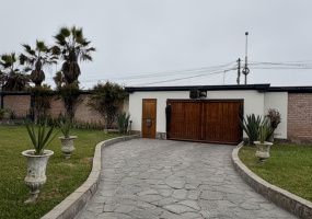 1x Alameda Poeta de la Rivera, Chorrillos, 5 Habitaciones Habitaciones,5 BathroomsBathrooms,Casa,Venta,Alameda Poeta de la Rivera,0,C-1057