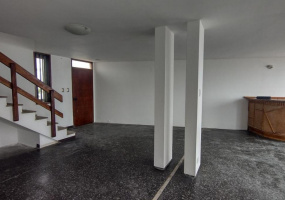 1xx Alameda Hernando lavalle, 4 Habitación Habitaciones,3 BañoBathrooms,Casa,Venta,Alameda Hernando lavalle,0,C-1069